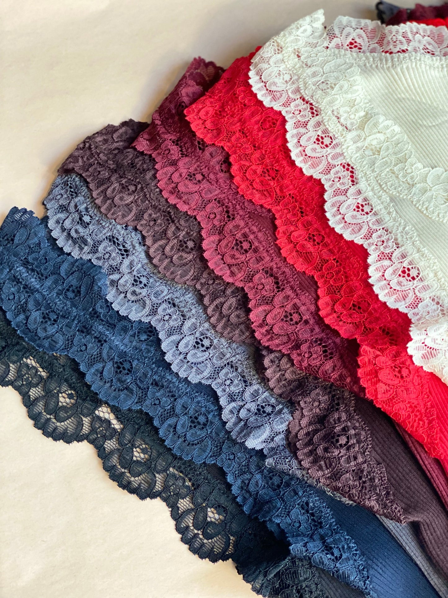 Rosemunde Top | RMWBalta Modal Lace U-neck Top | Mole