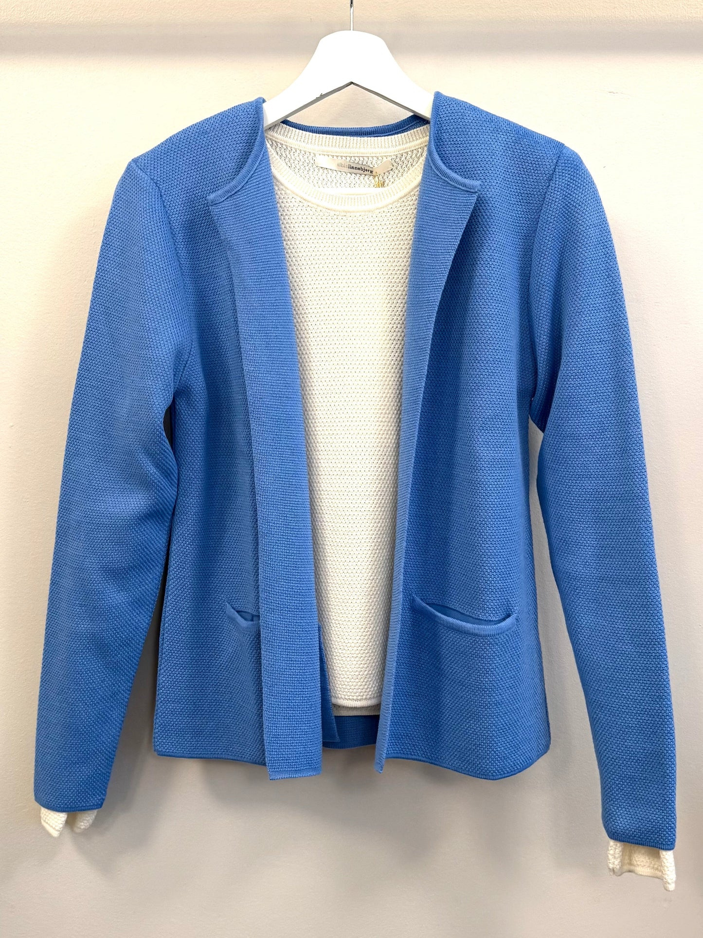 SibinLinnebjerg Cardigan | Sense | Merino Wool Mix | Grenada Blue